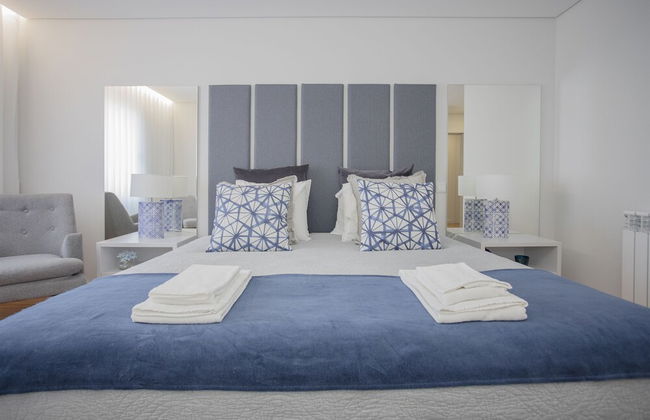Liiiving -Luxury River View Apartment VI - Photo 6