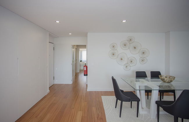 Liiiving -Luxury River View Apartment VI - Photo 30