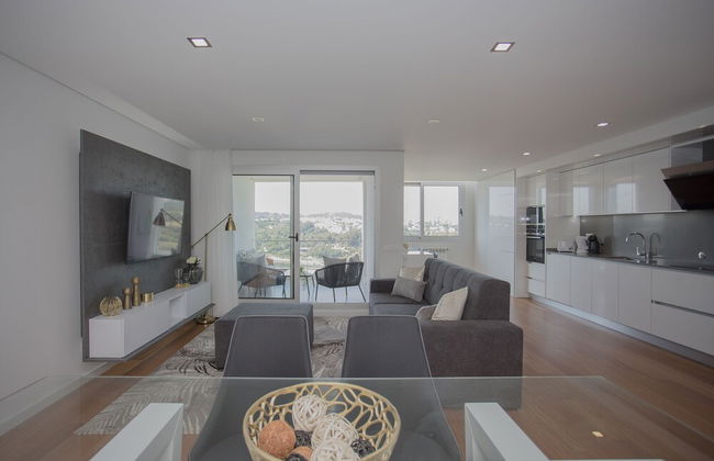 Liiiving -Luxury River View Apartment VI - Photo 32