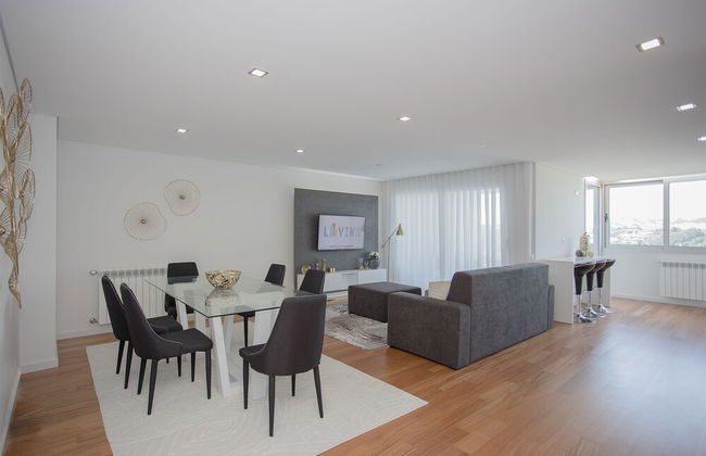 Liiiving -Luxury River View Apartment VI - Photo 24
