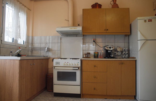 Charming Trikala Apartment With Garden & Central Heating - Foto 17