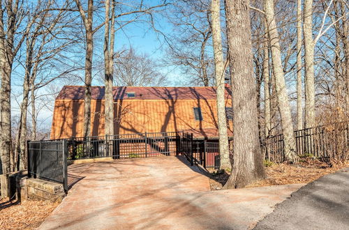 Photo 13 - Pine Needle by Avantstay Log Cabin w/ Gorgeous Views, Hot Tub, Patio & Pool Table