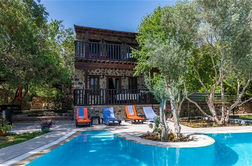 Photo 10 - Villa With Pool Surrounded by Nature in Fethiye