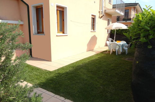 Foto 13 - Stunning Villa With Private Garden - Beahost