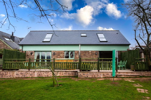 Photo 23 - Luxury Cottage With hot tub in the Forest of Dean