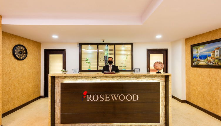 Foto 1 - Rosewood Apartment Hotel - Pantnagar