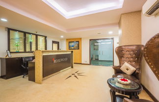 Foto 3 - Rosewood Apartment Hotel - Pantnagar