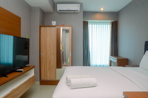 Photo 5 - Comfortable Studio Grand Kamala Lagoon Apartment