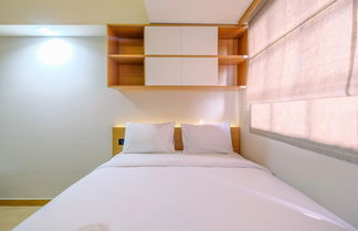 Photo 1 - Best Deal And Tidy Studio At Evenciio Margonda Apartment