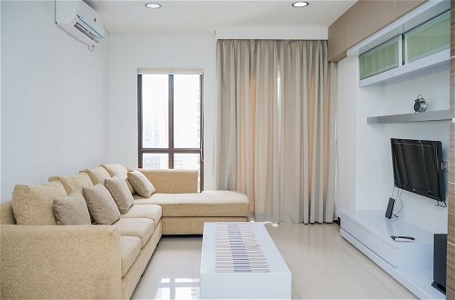 Foto 11 - Homey and Modern Tamansari Semanggi 2BR Apartment