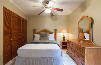 Photo 3 - Kingston Most Centrally Located One Bdrm