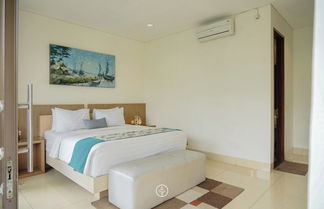 Photo 3 - Tulip Villa 5 Bedrooms With a Private Pool