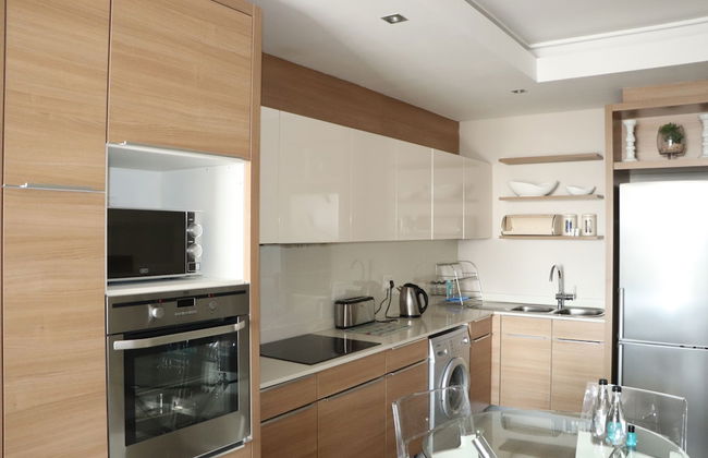 The Residences at Crystal Towers - Foto 69