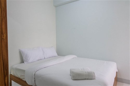 Photo 2 - Luxurious and Convenient 2BR Ayodhya Apartment
