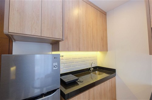 Photo 9 - Minimalist and Homey 1BR at Ciputra World 2 Apartment