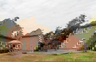 Foto 1 - Stylish Holiday Home in Leende With Terrace