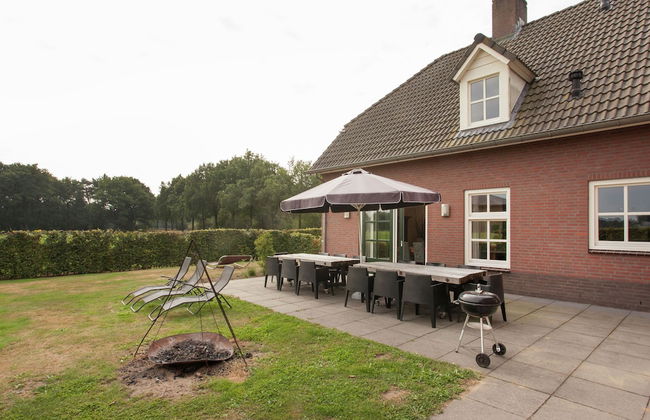 Stylish Holiday Home in Leende With Terrace - Photo 15