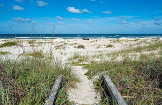 Photo 3 - Seascape Family Beach Retreat