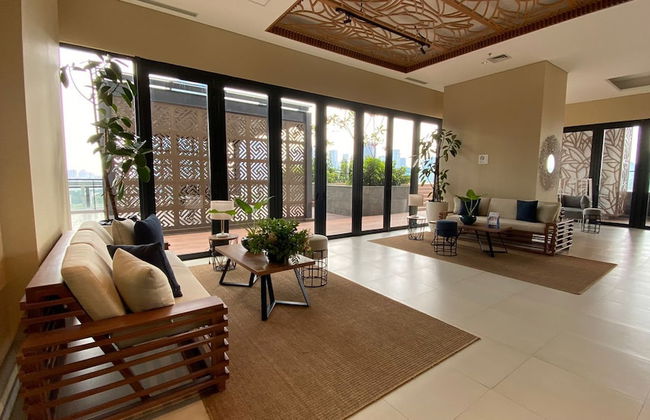 Beautiful And Cozy 2Br Samara Suites Apartment - Foto 40