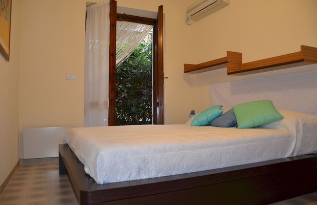 FANTASTIC SARDINIA VILLETTE CON GIARDINO Fronte Mare Fertilia FAHO-GAV01-GAV02 - Foto 1