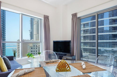 Photo 1 - Stunning Apartment w Dubai Marina View