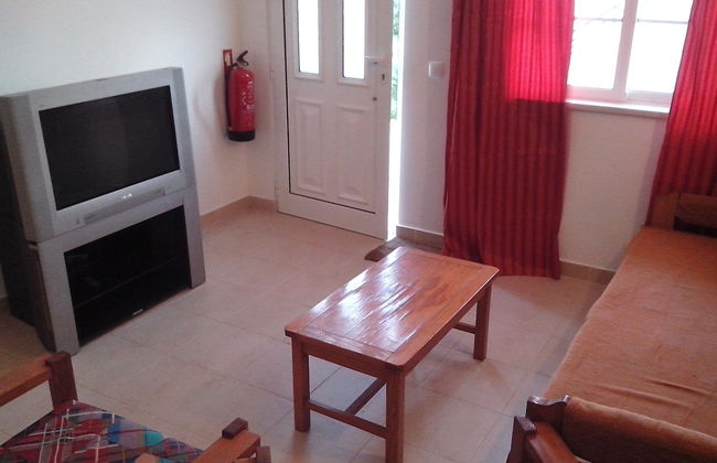 Albufeira 2 Bedroom Apartment 5 min From Falesia Beach and Close to Center! B - Foto 7