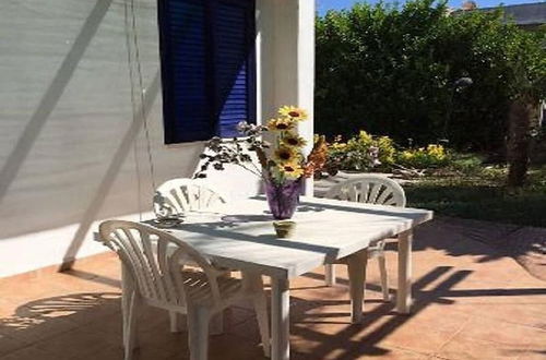 Foto 36 - Charming Home On The Beach With Spacious Terraces & Garden; Pets Allowed;