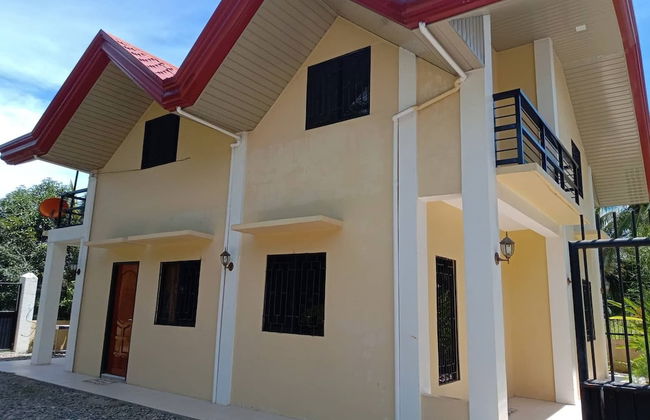 Charming and Relaxing 7-bed House in Mati City, - Foto 19