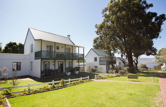 Exquisite Cottage 20 - Photo 1