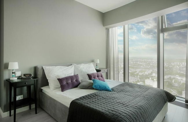 Sky Tower Apartments - Foto 12