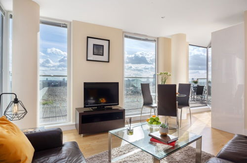Photo 6 - Charming 1-bed Apartment in, Canary Wharf