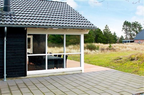 Photo 19 - 10 Person Holiday Home in Blavand