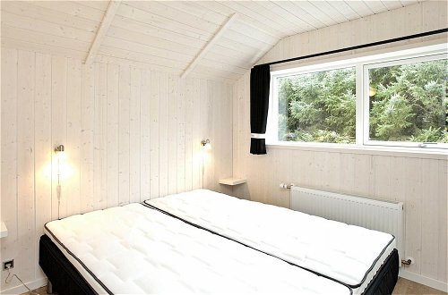 Photo 4 - 10 Person Holiday Home in Blavand