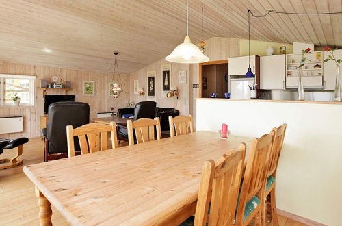 Photo 8 - 6 Person Holiday Home in Hemmet