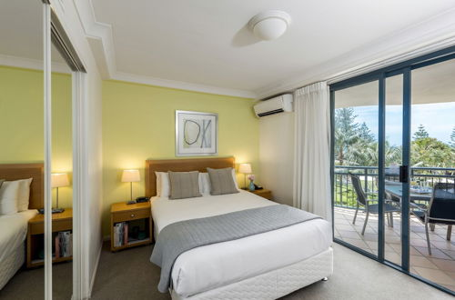 Foto 5 - Oaks Gold Coast Calypso Plaza Suites