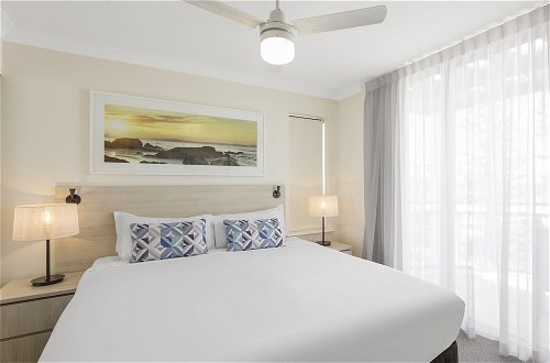 Photo 3 - Oaks Gold Coast Calypso Plaza Suites