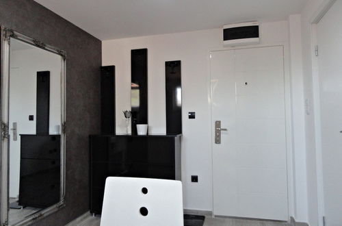 Photo 3 - Apartments Holiday Budva