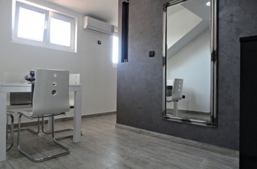 Photo 2 - Apartments Holiday Budva