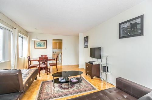 Photo 3 - Spacious 1 BR Apartment of Downtown Toronto III