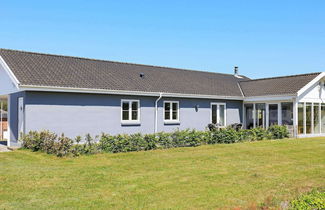 Foto 1 - 8 Person Holiday Home in Skals-by Traum