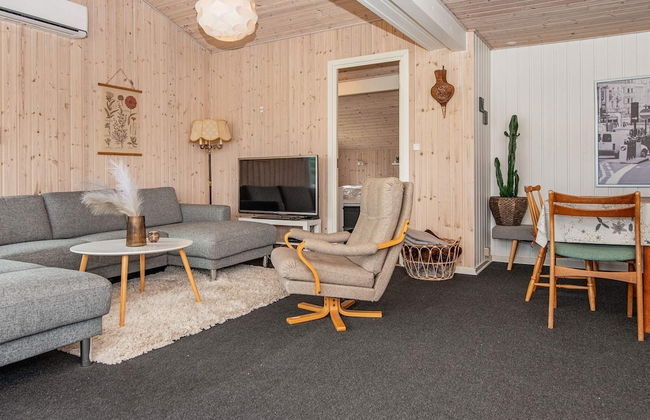 Vibrant Holiday Home in Juelsminde near Sea - Foto 5