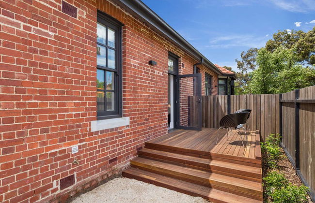 Class, Style and Location in Carlton - Foto 6