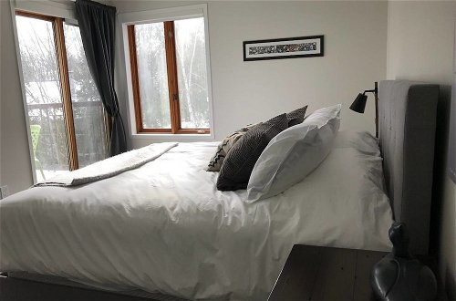 Foto 5 - Huge 3 Bedroom Condo With a View