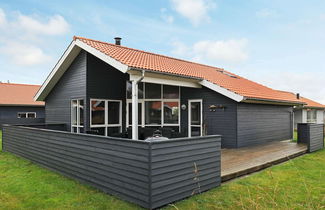 Foto 1 - 6 Person Holiday Home in Ulfborg