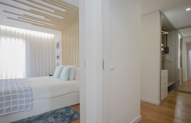 Liiiving- Luxury River View Apartment II - Photo 16