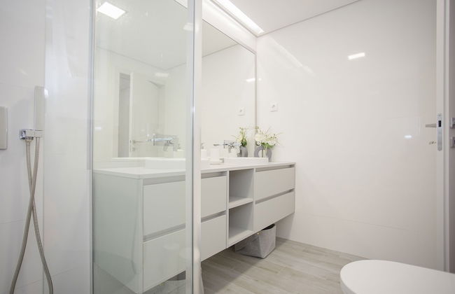 Liiiving- Luxury River View Apartment II - Photo 53