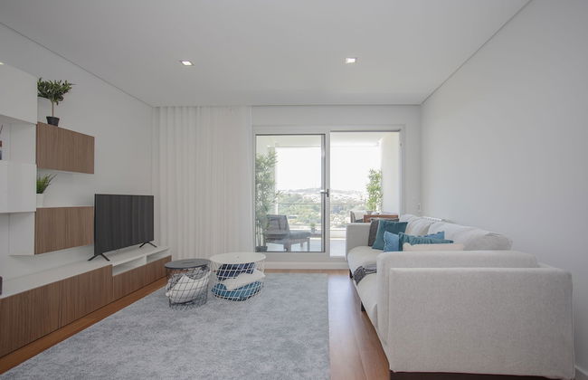 Liiiving- Luxury River View Apartment II - Photo 41
