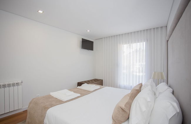 Liiiving-Luxury RiverView Apartment VIII - Photo 16
