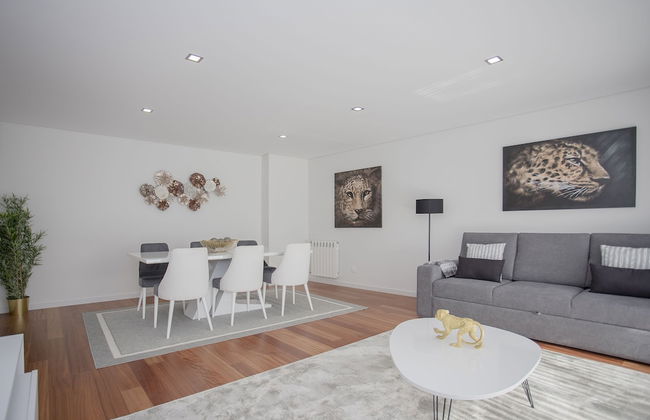 Liiiving-Luxury RiverView Apartment VIII - Photo 31