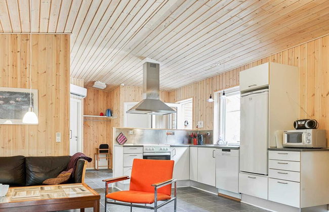 6 Person Holiday Home in Thyholm - Foto 10